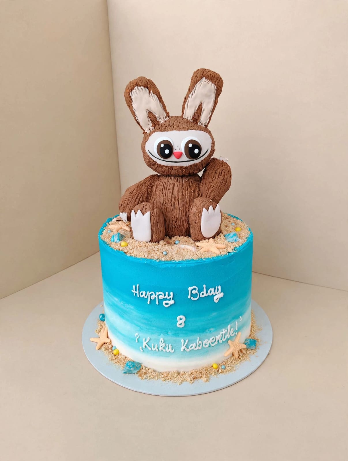Kids cake by Bakery Queens