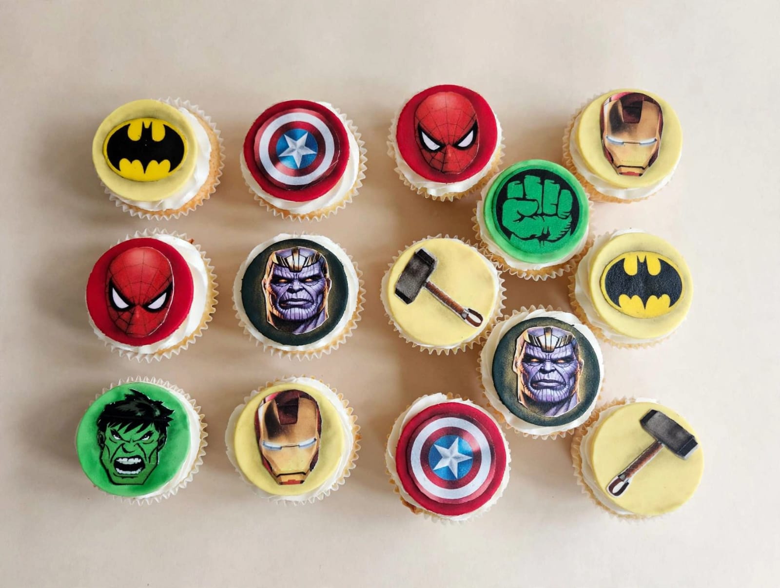Cupcakes cake by Bakery Queens