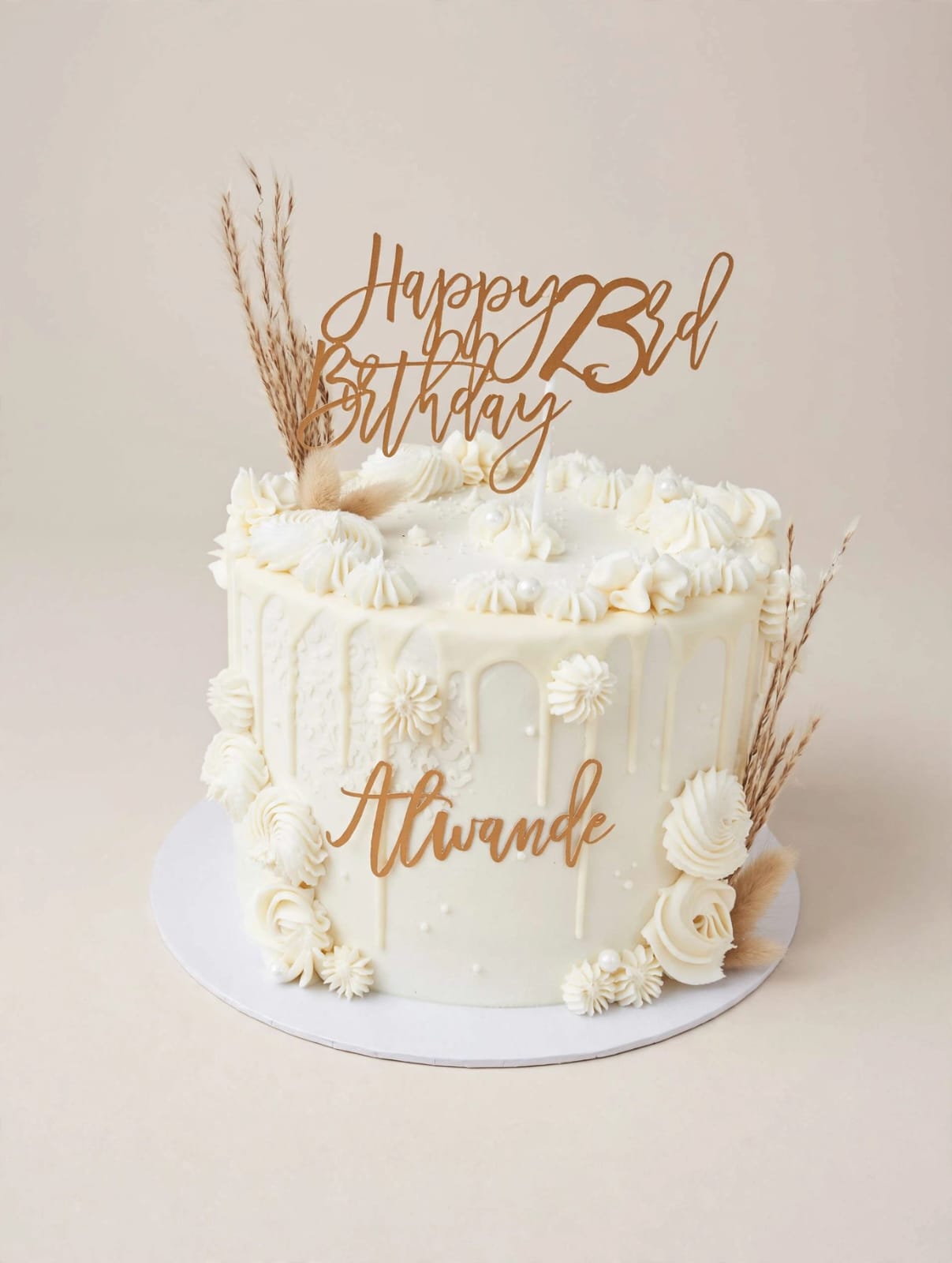 Celebration cake by Bakery Queens
